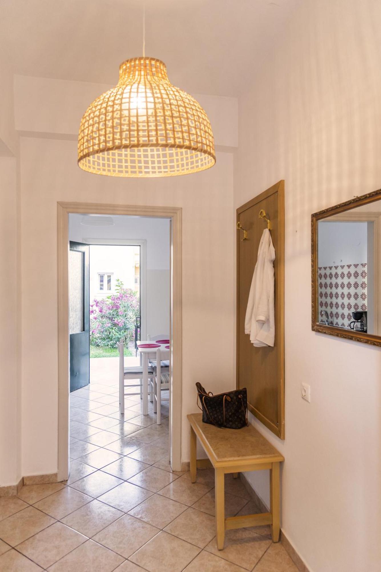 Eleonas Anex Appartement